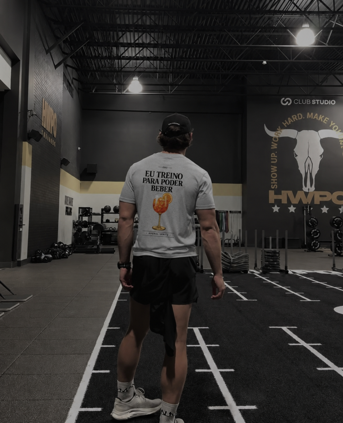 Eu Treino Para Poder Beber (Aperol) - Camiseta Regular
