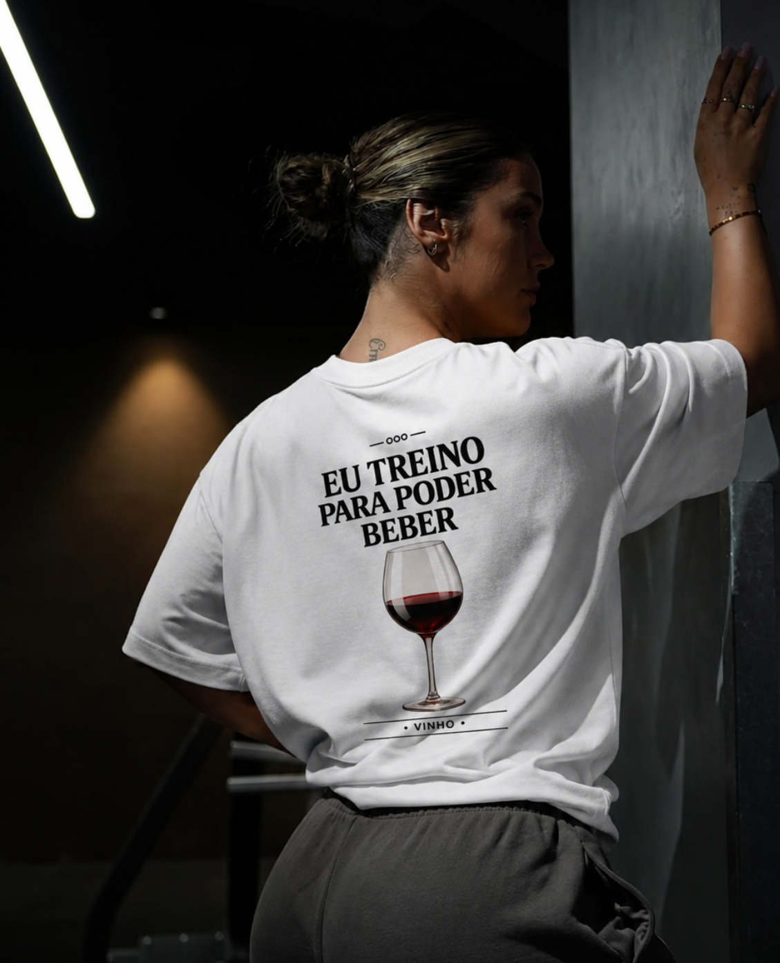 Eu Treino Para Poder Beber (Vinho) - Oversized Premium