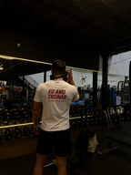 Eu Amo Treinar (mas prefiro comer) - Camiseta Regular