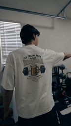 "Eu Treino Para Poder Brindar" - Oversized Premium