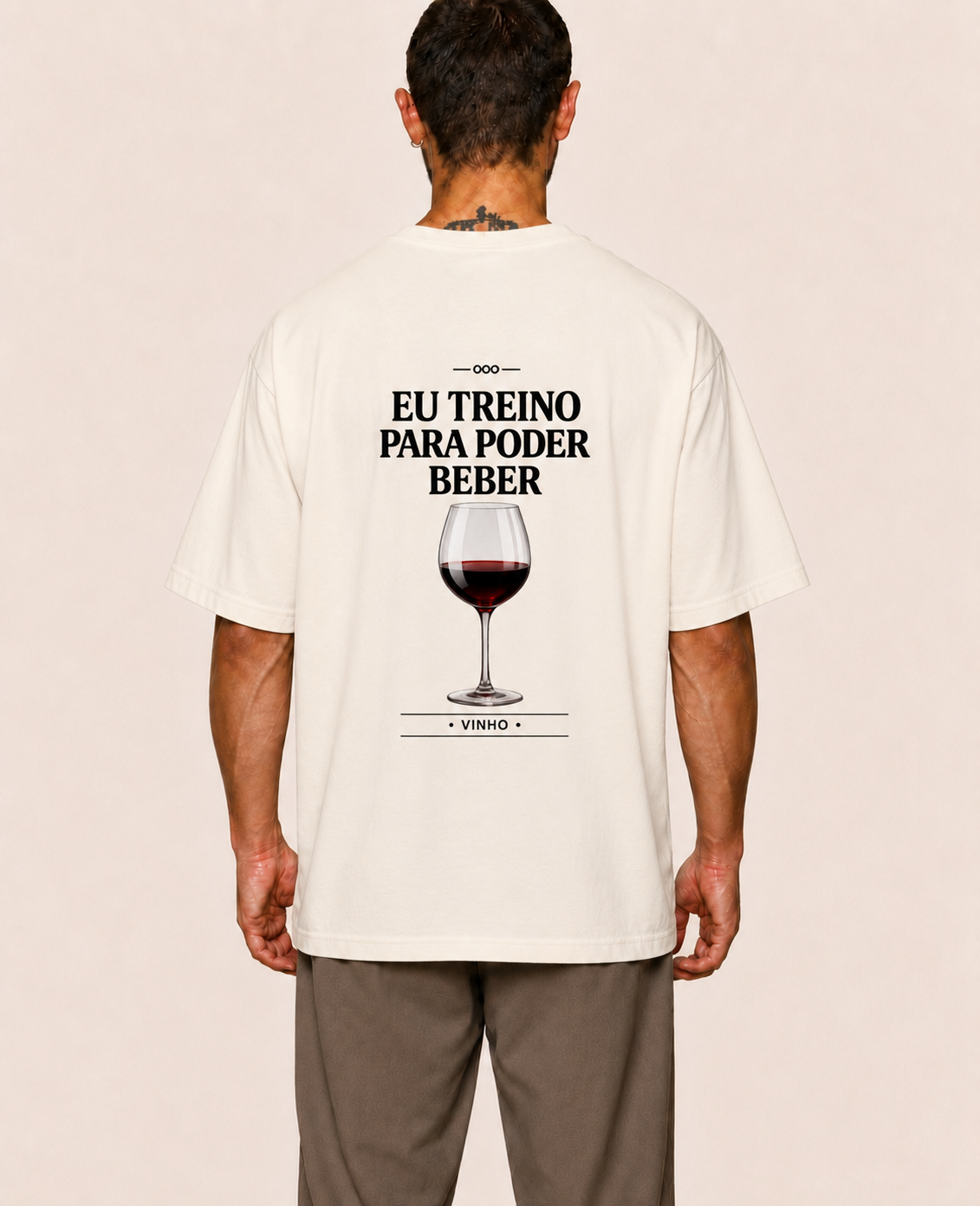 Eu Treino Para Poder Beber (Vinho) - Oversized Premium
