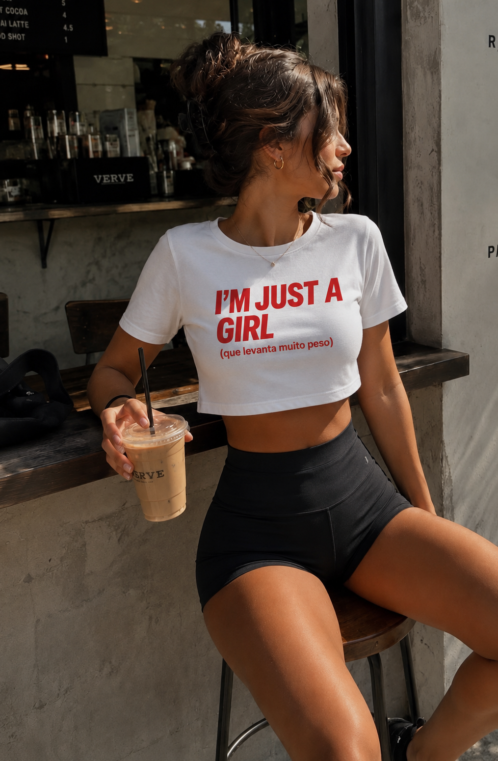 I'm Just a Girl (que levanta muito peso) - Cropped